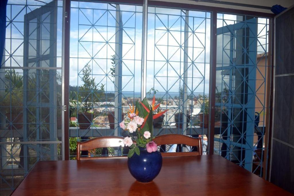 Oyo 851 On Hill Residence Patong Екстер'єр фото
