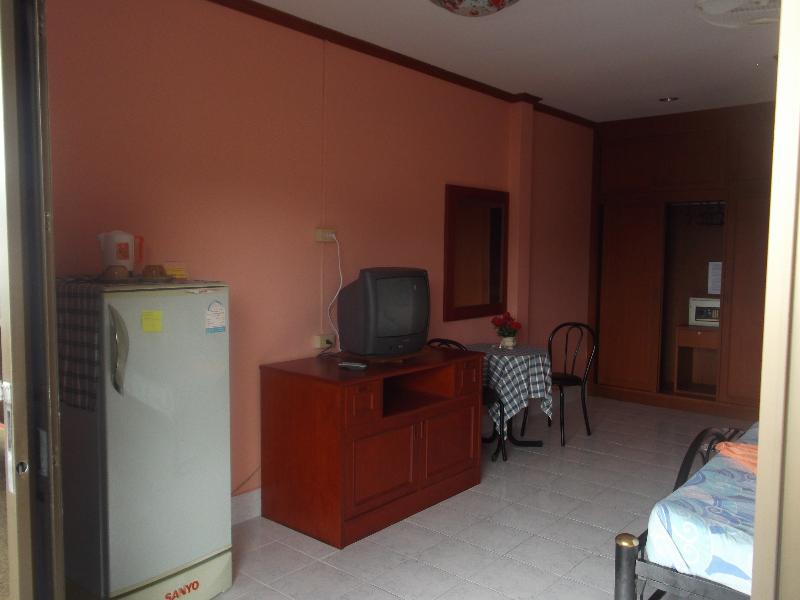 Oyo 851 On Hill Residence Patong Екстер'єр фото