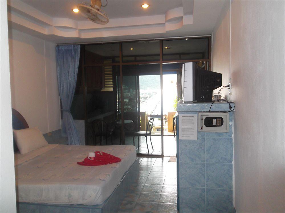 Oyo 851 On Hill Residence Patong Екстер'єр фото