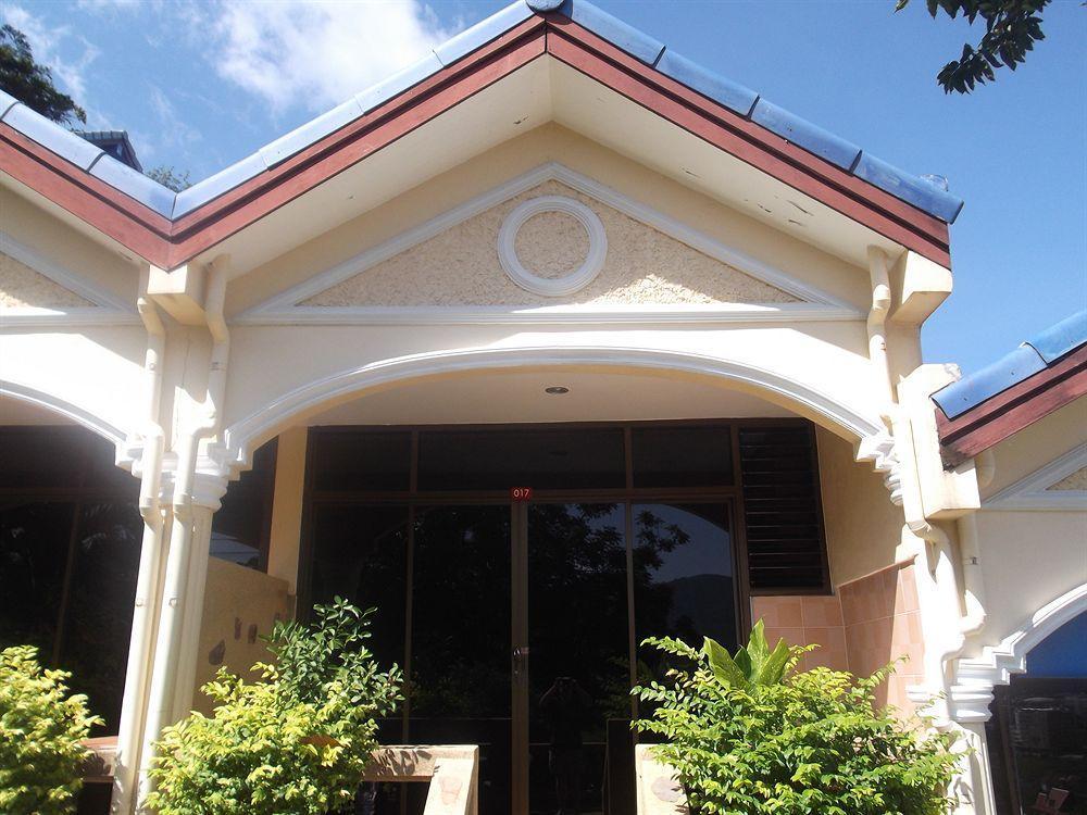 Oyo 851 On Hill Residence Patong Екстер'єр фото